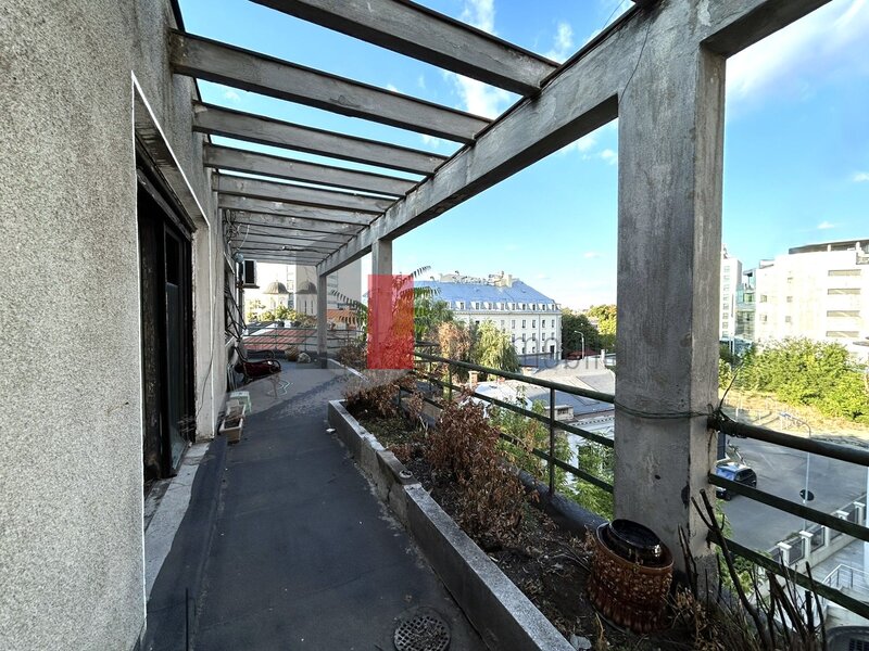 Cartierul Evreiesc Pret Nou! Apartament unicat cu terasa 50mp  Ultracentral